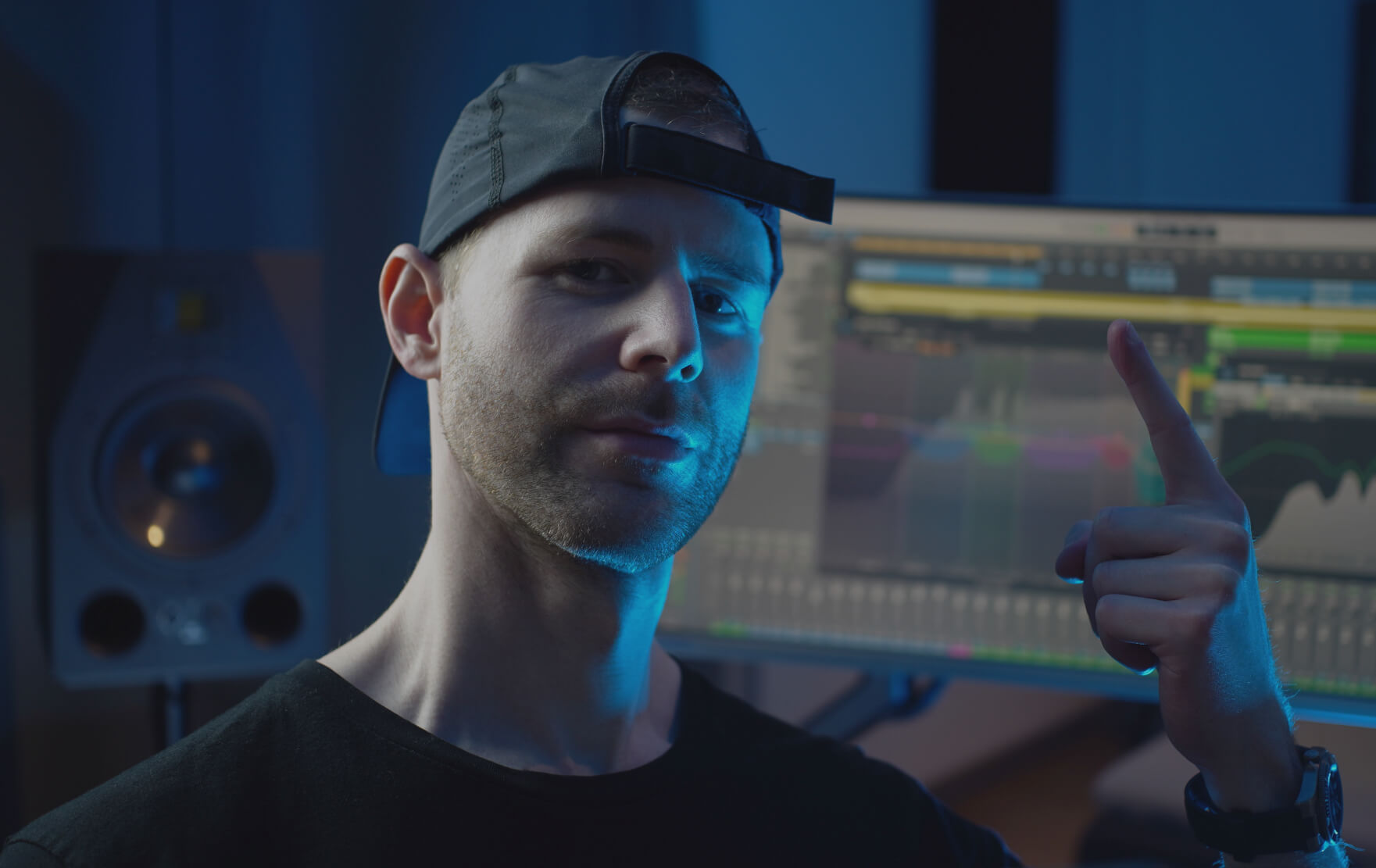 Eternize profile picture in studio